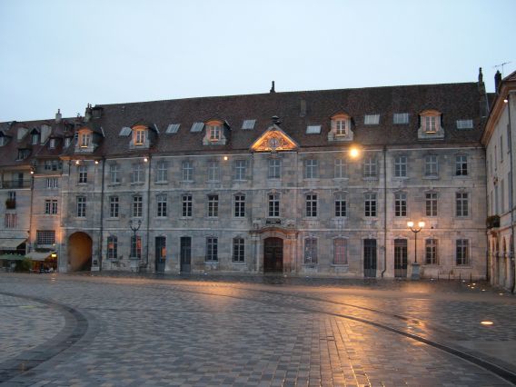  le Conservatoire national de musique